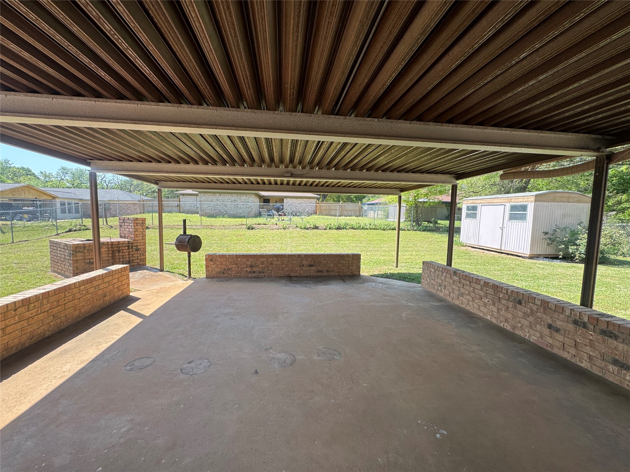 132 Columbia Palestine TX 75803