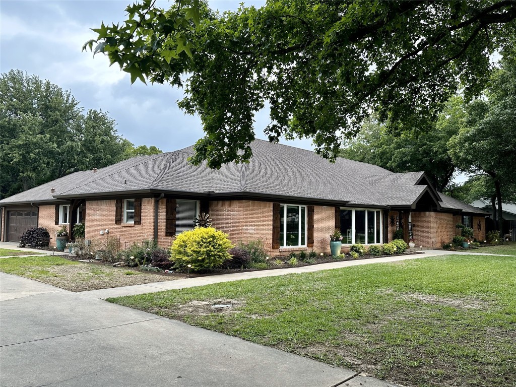 1425 Daisy Lane Irving TX 75061