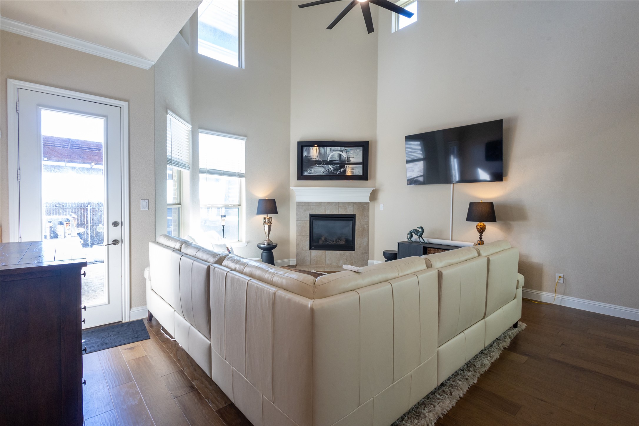 2711 Fleur De Lis Lane Grand Prairie TX 75054