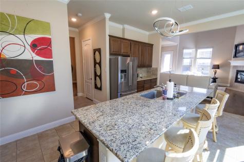 2711 Fleur De Lis Lane Grand Prairie TX 75054