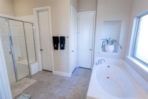 2711 Fleur De Lis Lane Grand Prairie TX 75054