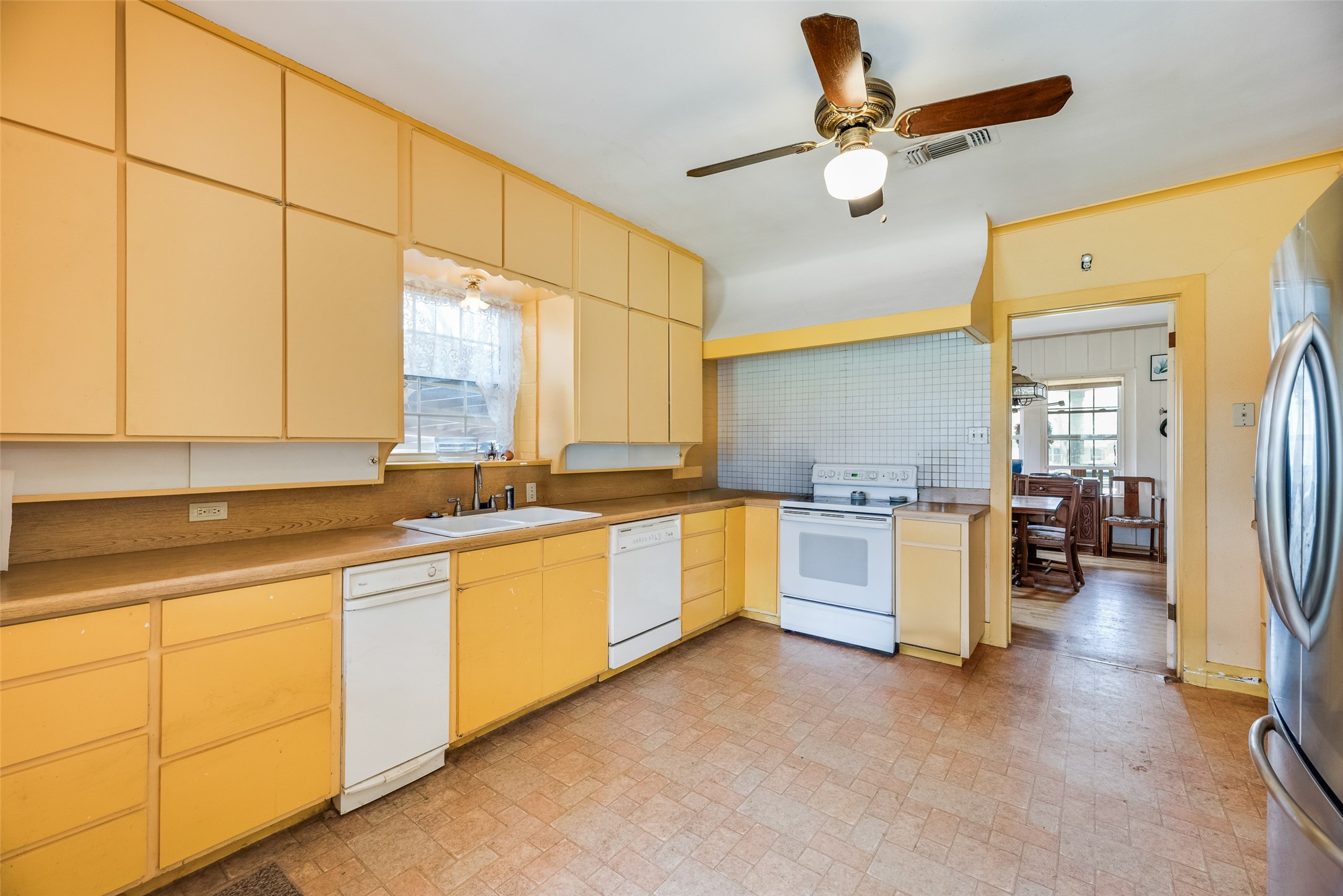 508 Martin Lane Euless TX 76040