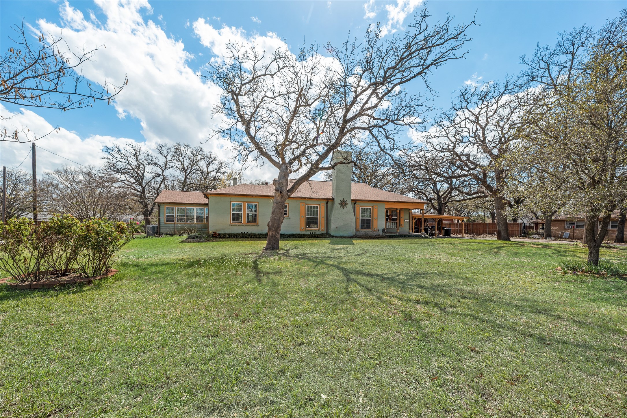 508 Martin Lane Euless TX 76040