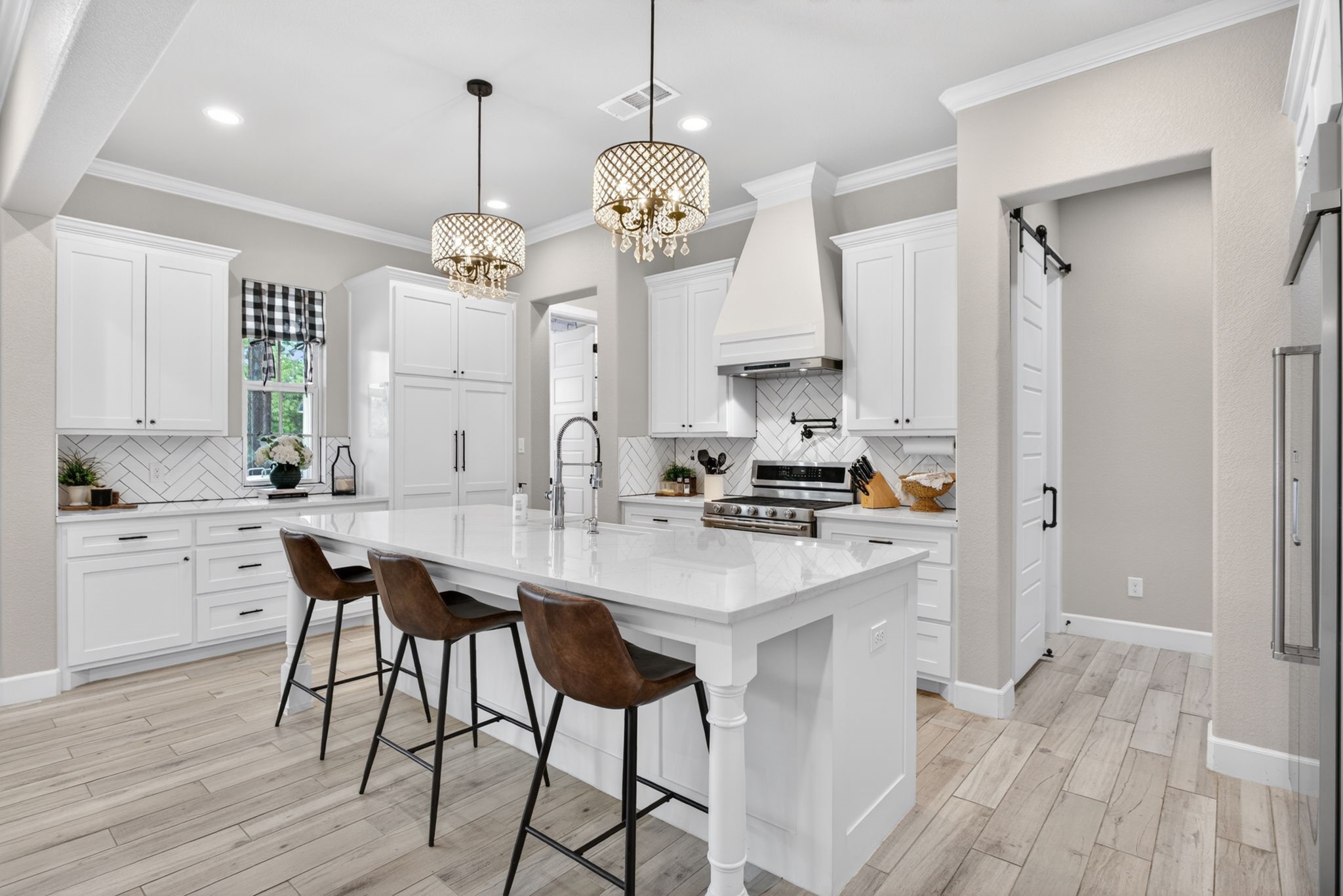 4004 Legend Trail Granbury TX 76049