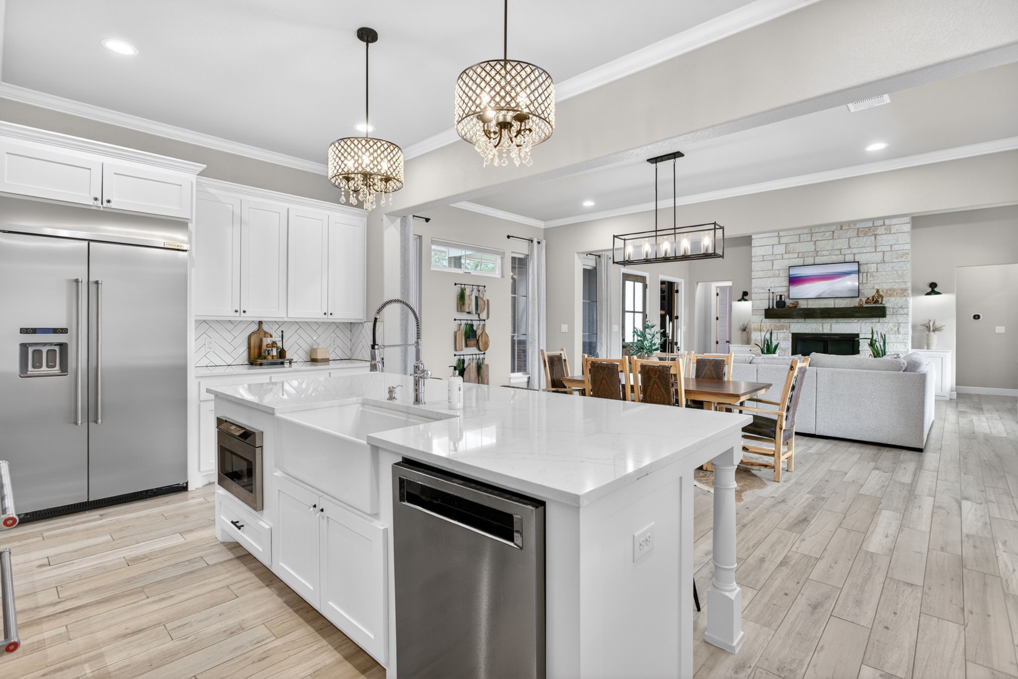 4004 Legend Trail Granbury TX 76049
