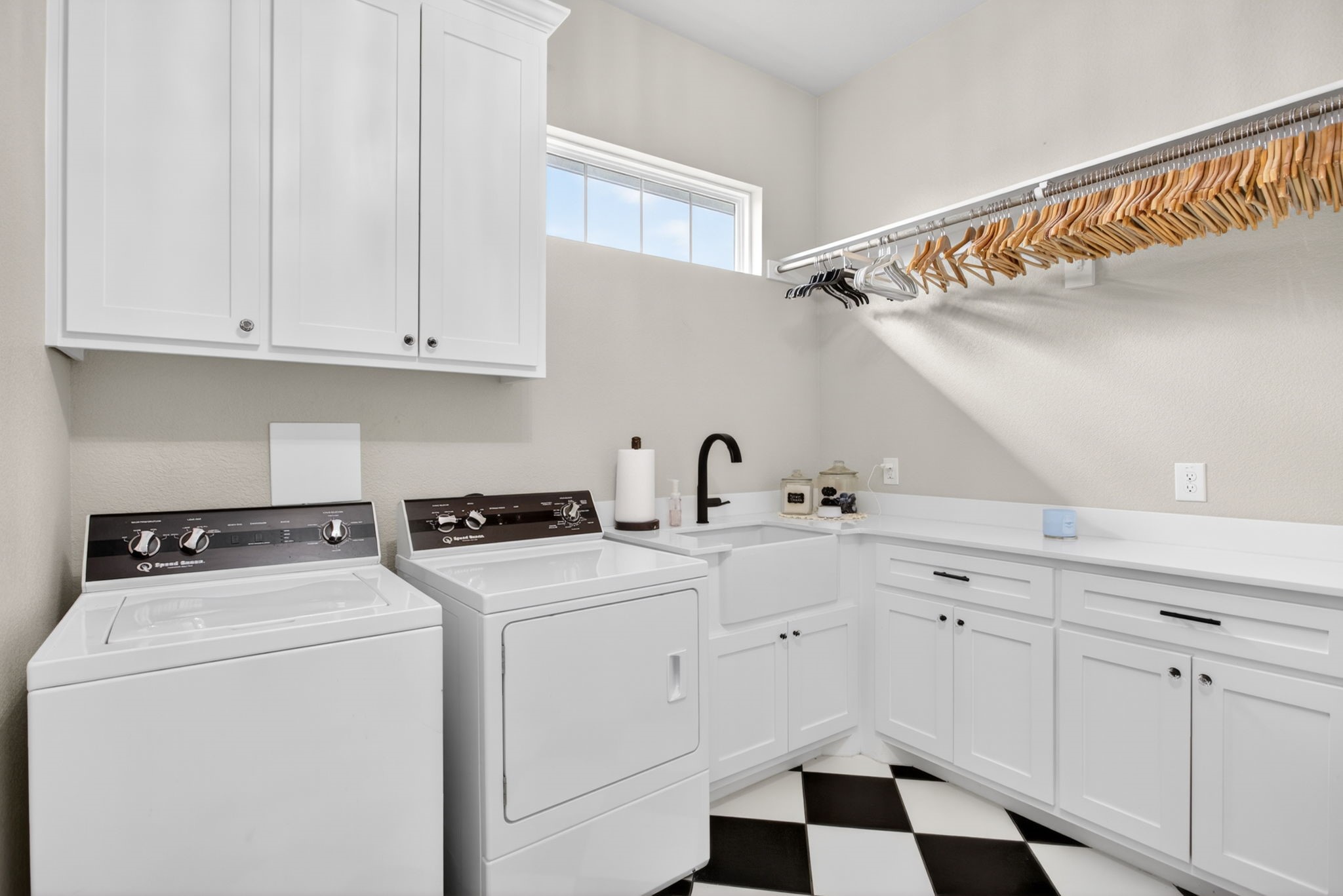 4004 Legend Trail Granbury TX 76049