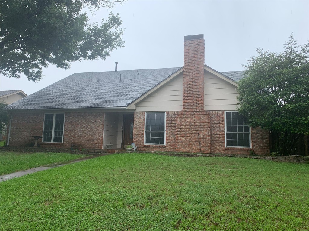 1801 Valcourt Drive Richardson TX 75081