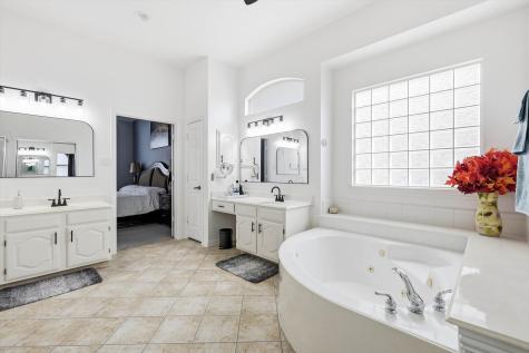 1817 Lake Forest Boulevard Flower Mound TX 75028
