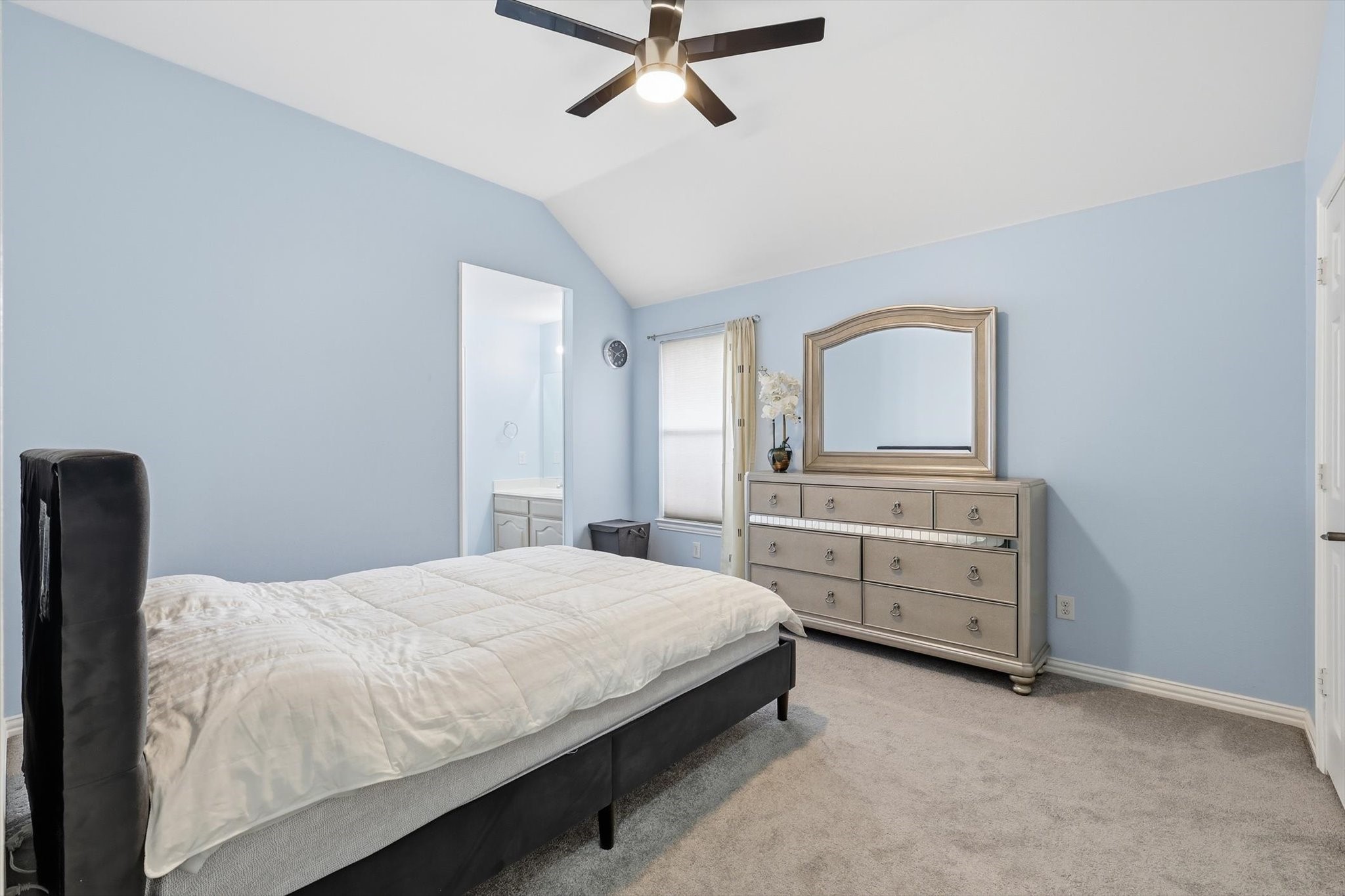 1817 Lake Forest Boulevard Flower Mound TX 75028