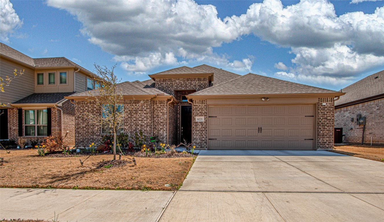 6221 Thunderwing Drive Fort Worth TX 76179