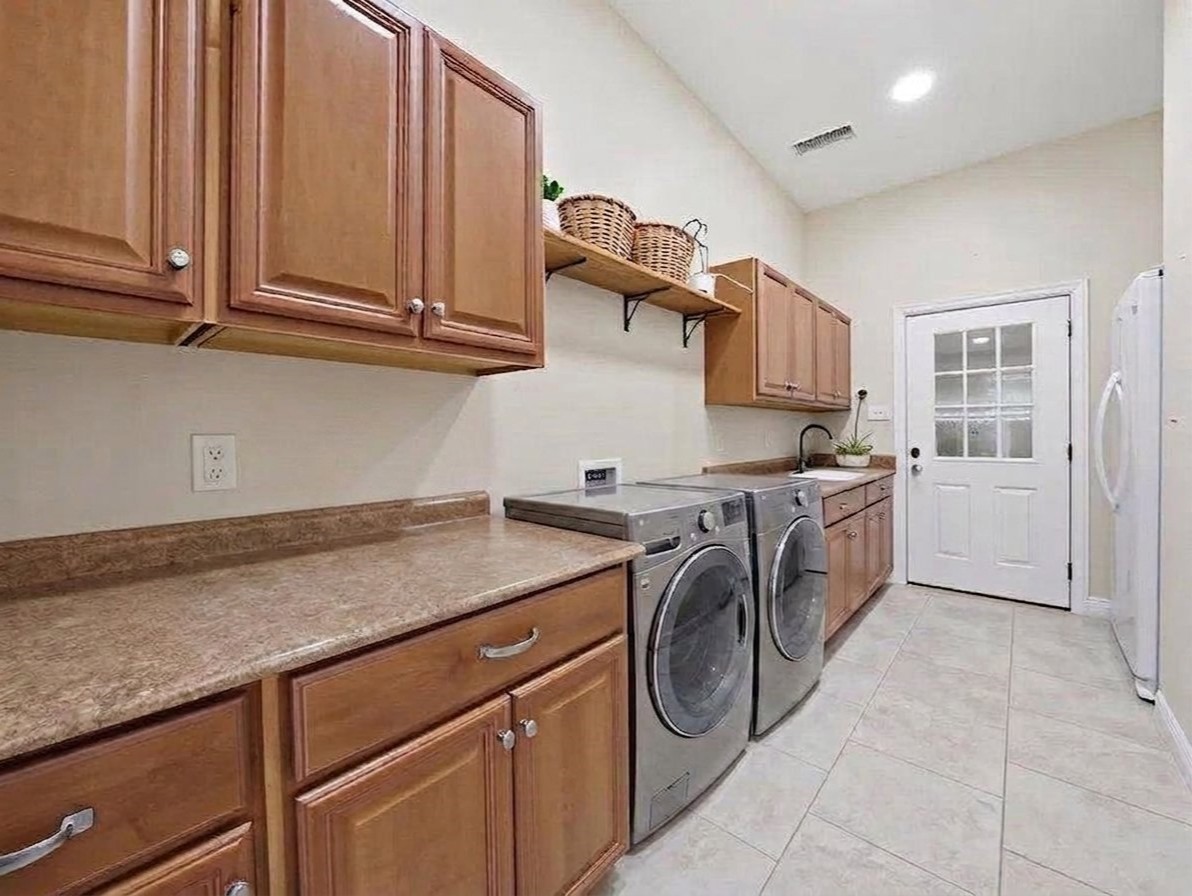 7811 Angelina Drive Athens TX 75752