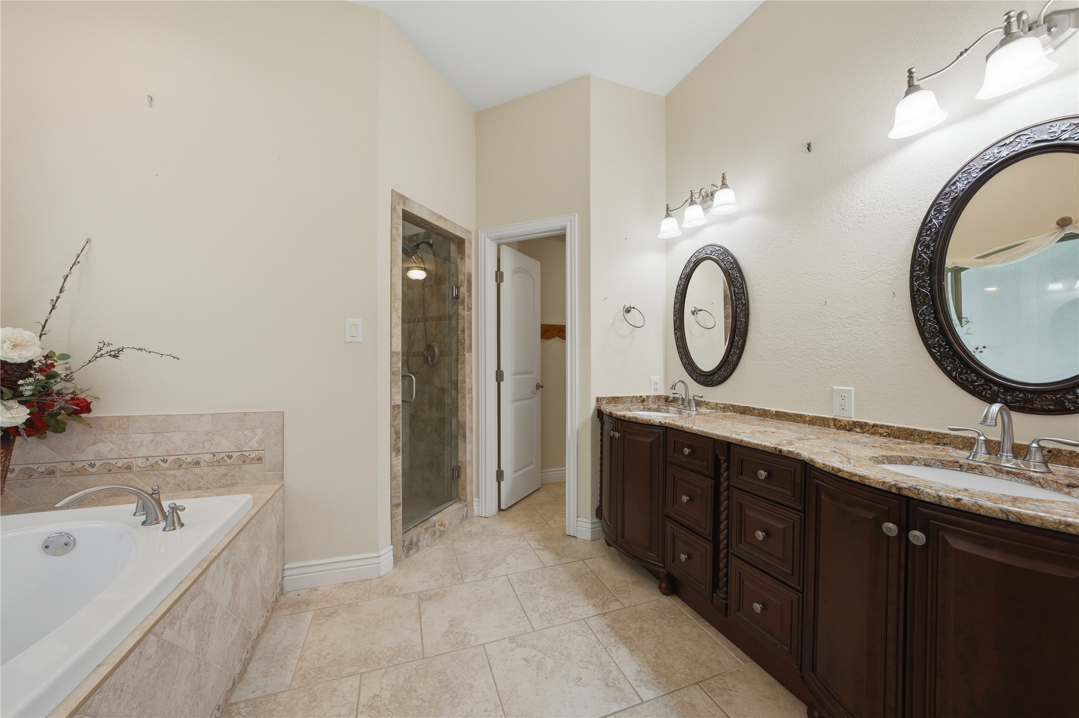 7811 Angelina Drive Athens TX 75752