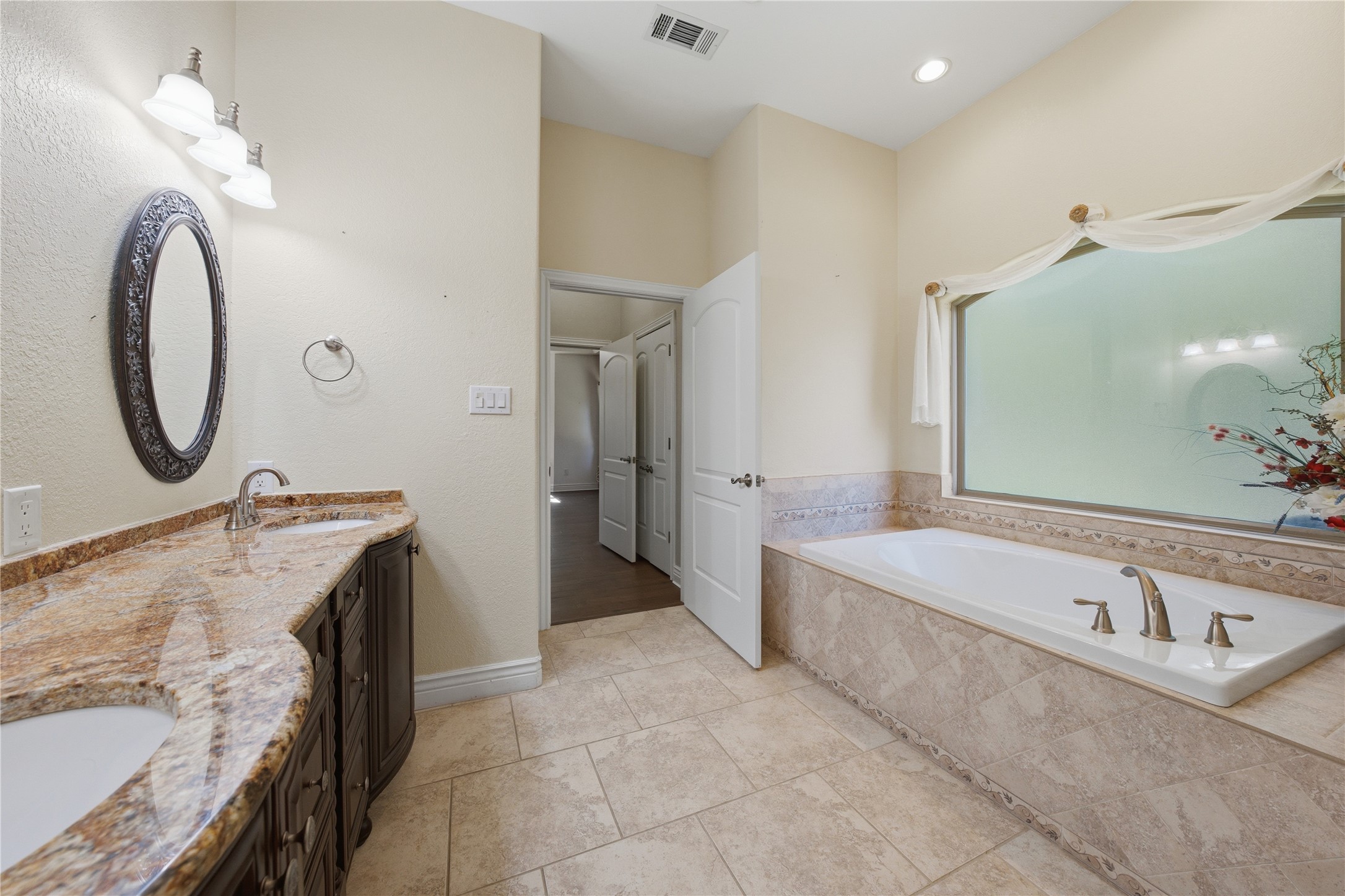 7811 Angelina Drive Athens TX 75752
