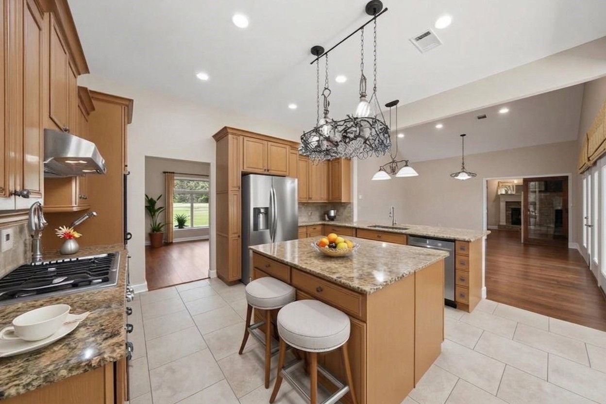7811 Angelina Drive Athens TX 75752