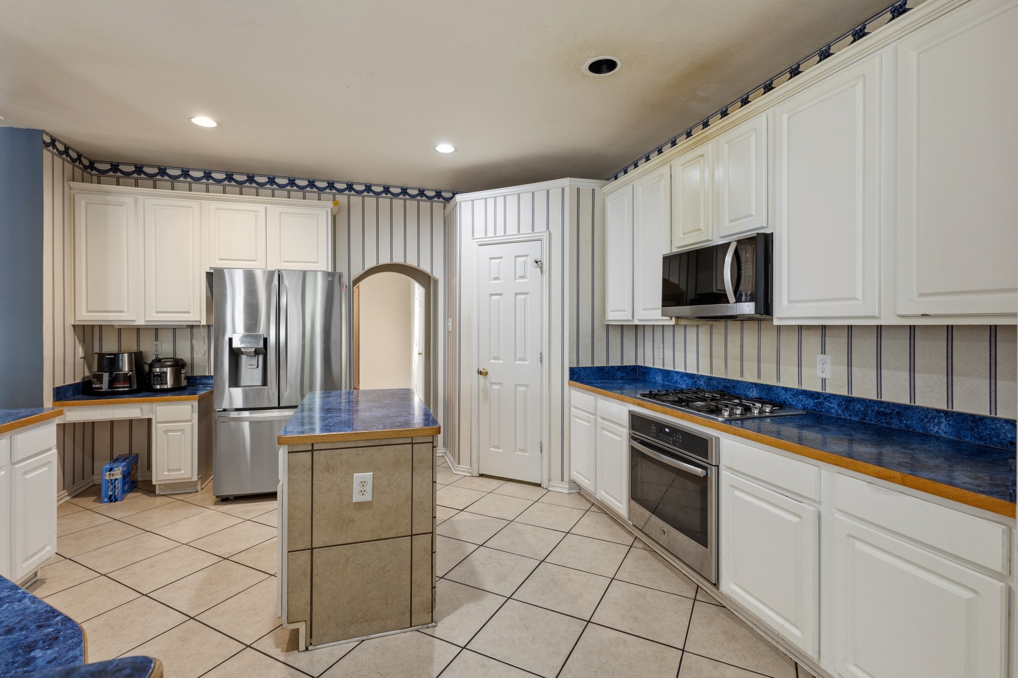 3480 Daisy Lane Grand Prairie TX 75052