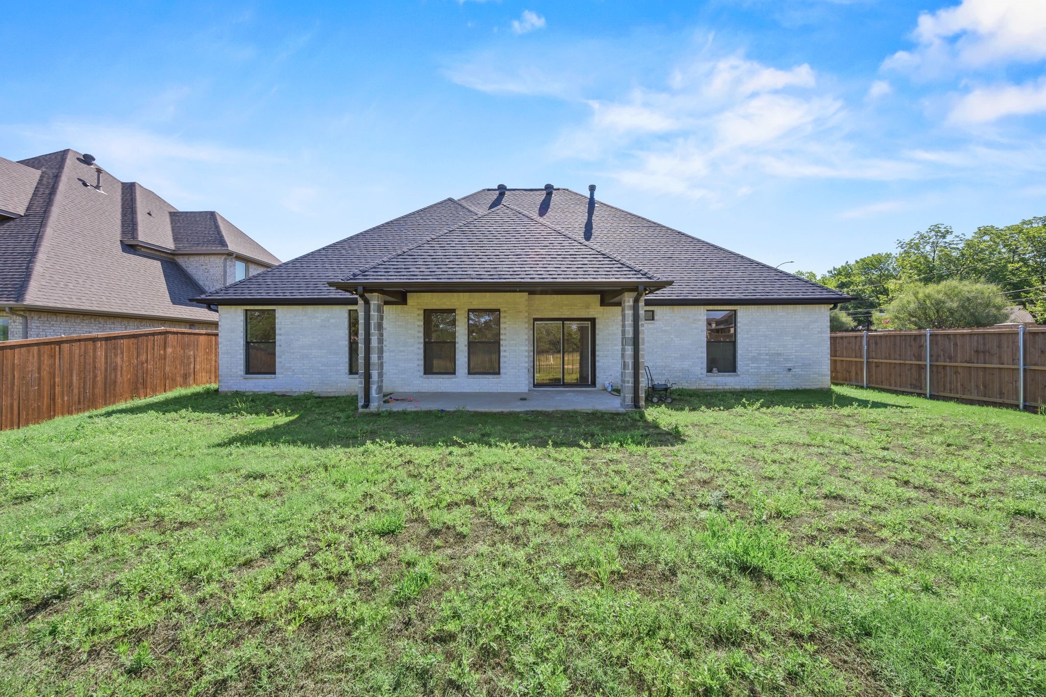 7203 Harris Place Arlington TX 76001