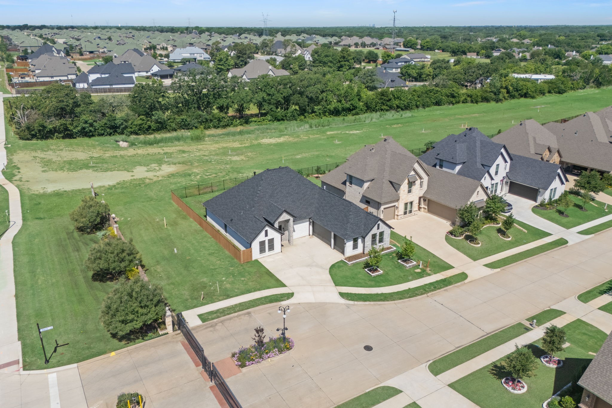 7203 Harris Place Arlington TX 76001