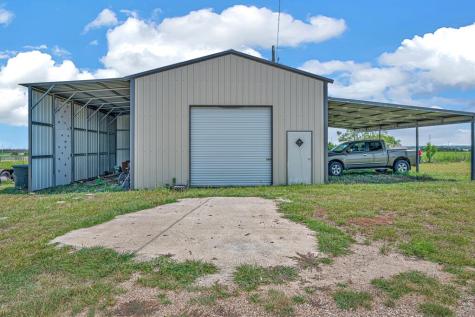 265 Wade Road Eddy TX 76524