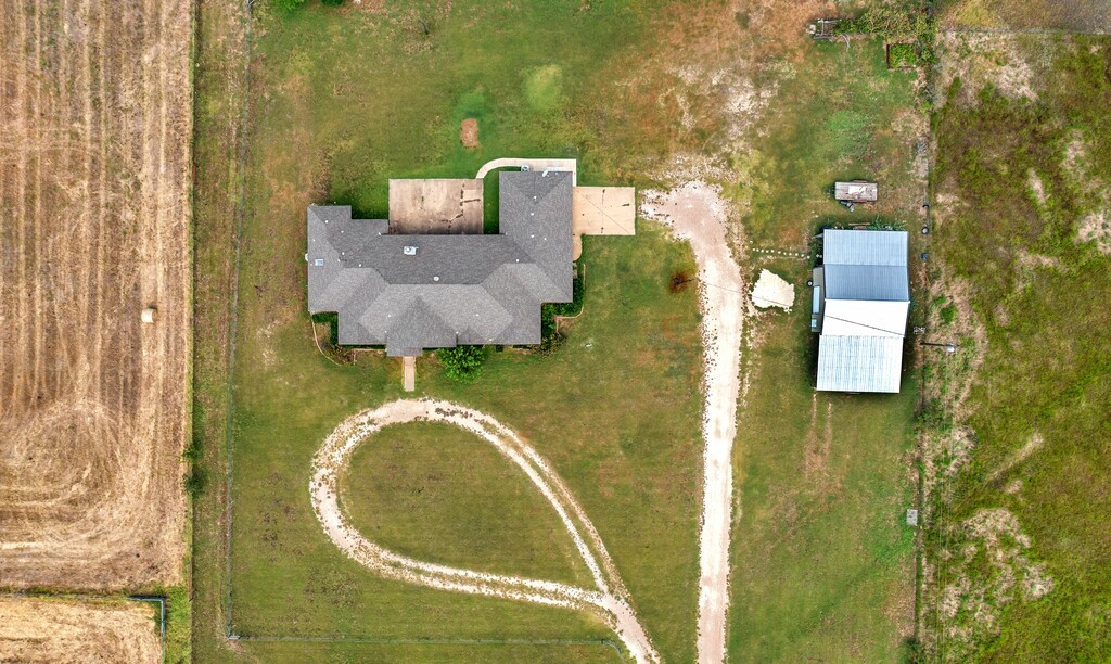 265 Wade Road Eddy TX 76524