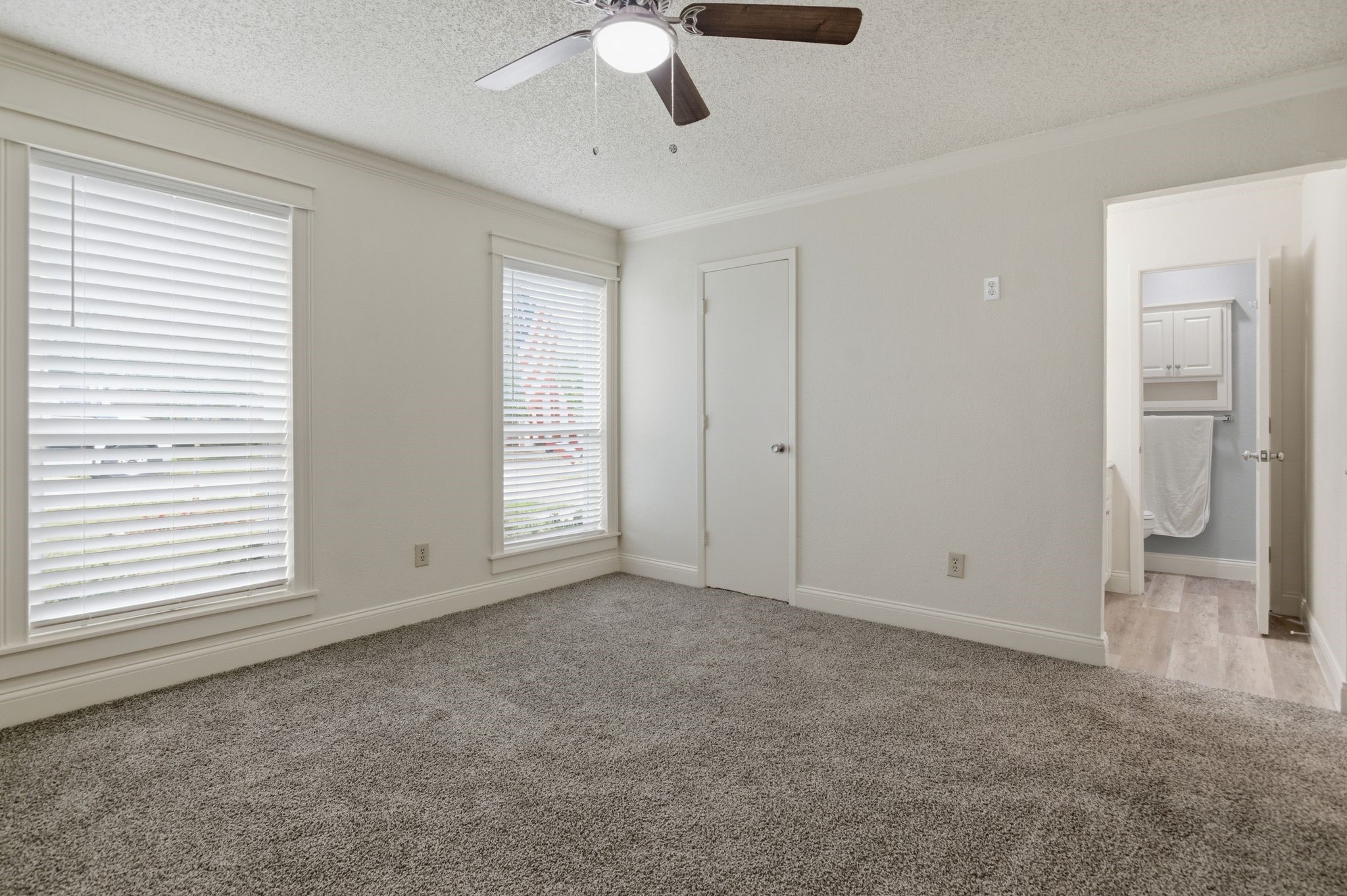 6449 Highview Terrace Watauga TX 76148