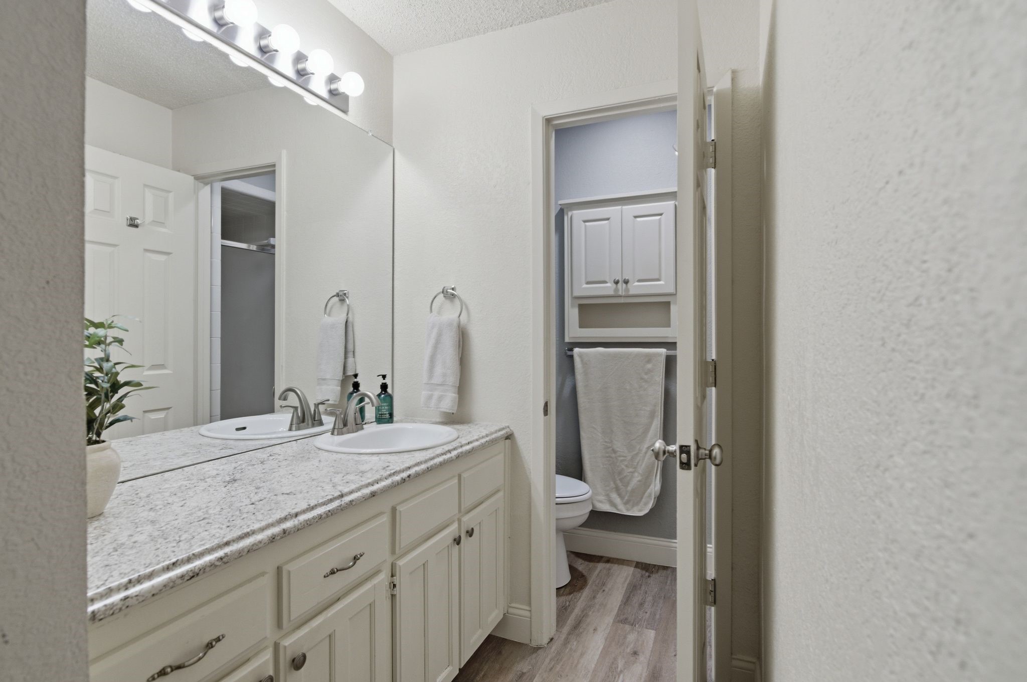 6449 Highview Terrace Watauga TX 76148
