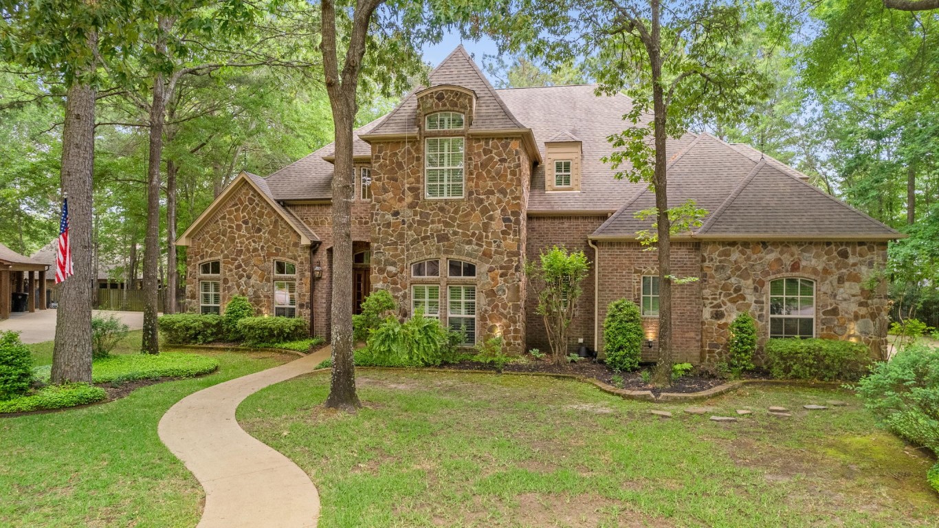 3683 Bentridge Court Tyler TX 75707
