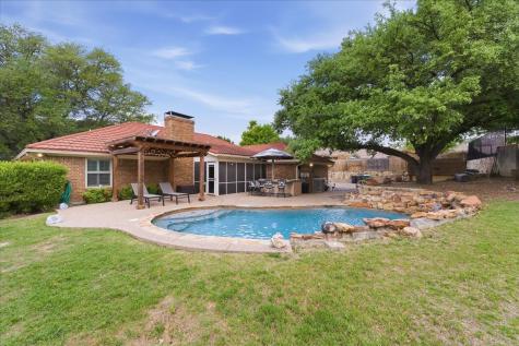 8325 Crosswind Drive Fort Worth TX 76179
