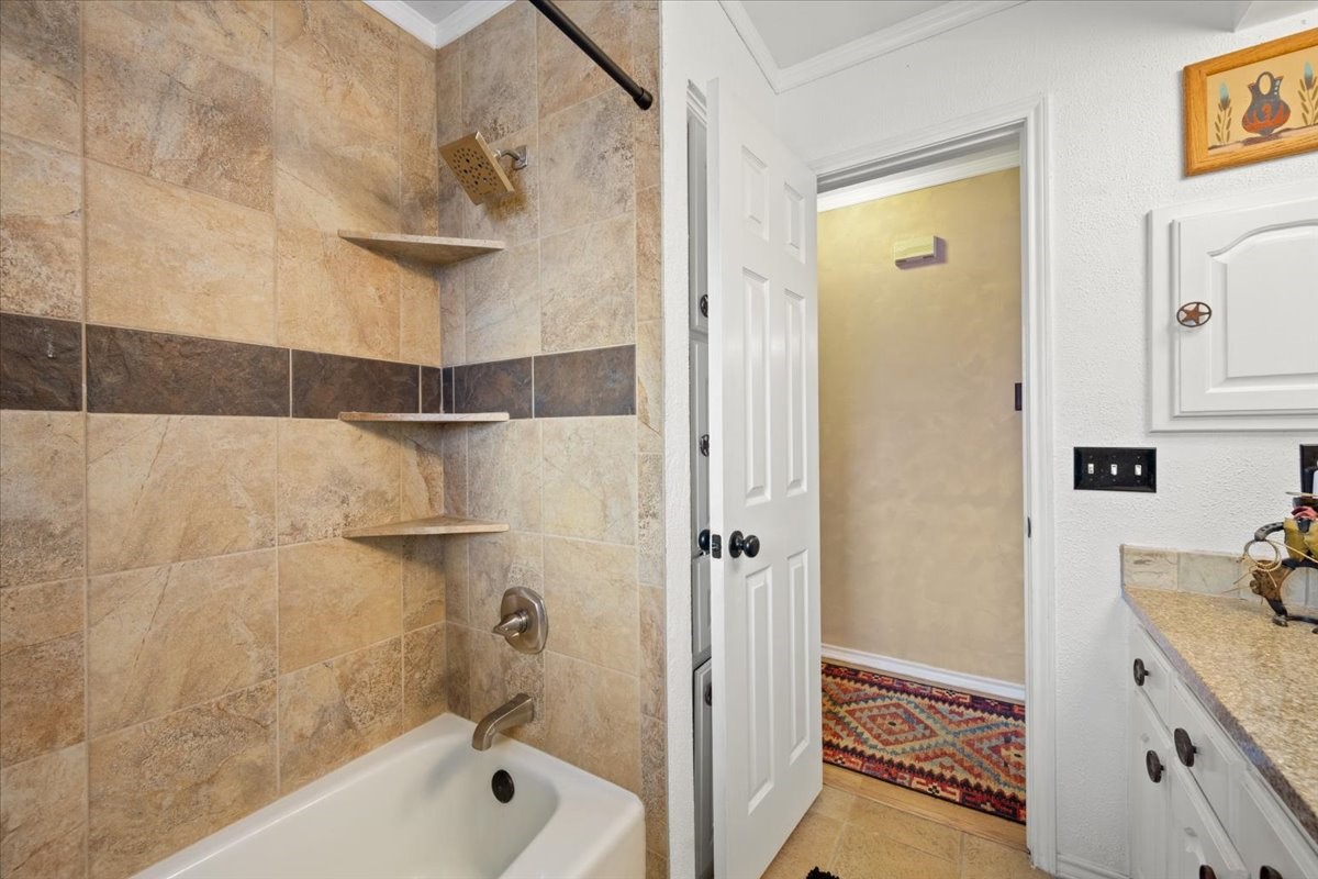 8325 Crosswind Drive Fort Worth TX 76179