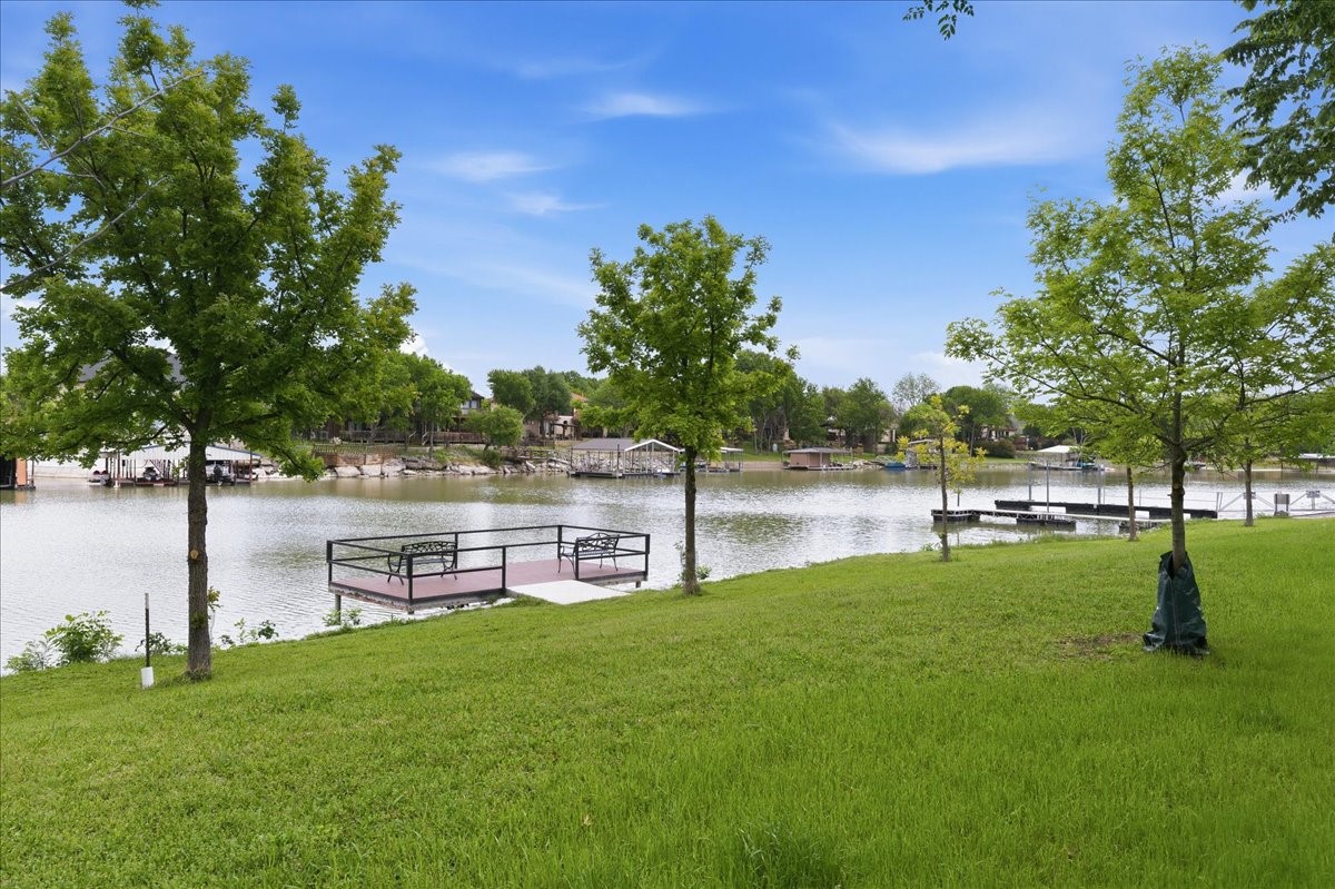8325 Crosswind Drive Fort Worth TX 76179