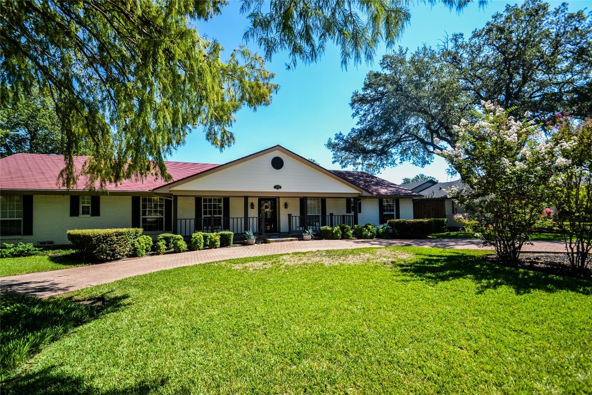 3600 Chicosa Trail Garland TX 75043