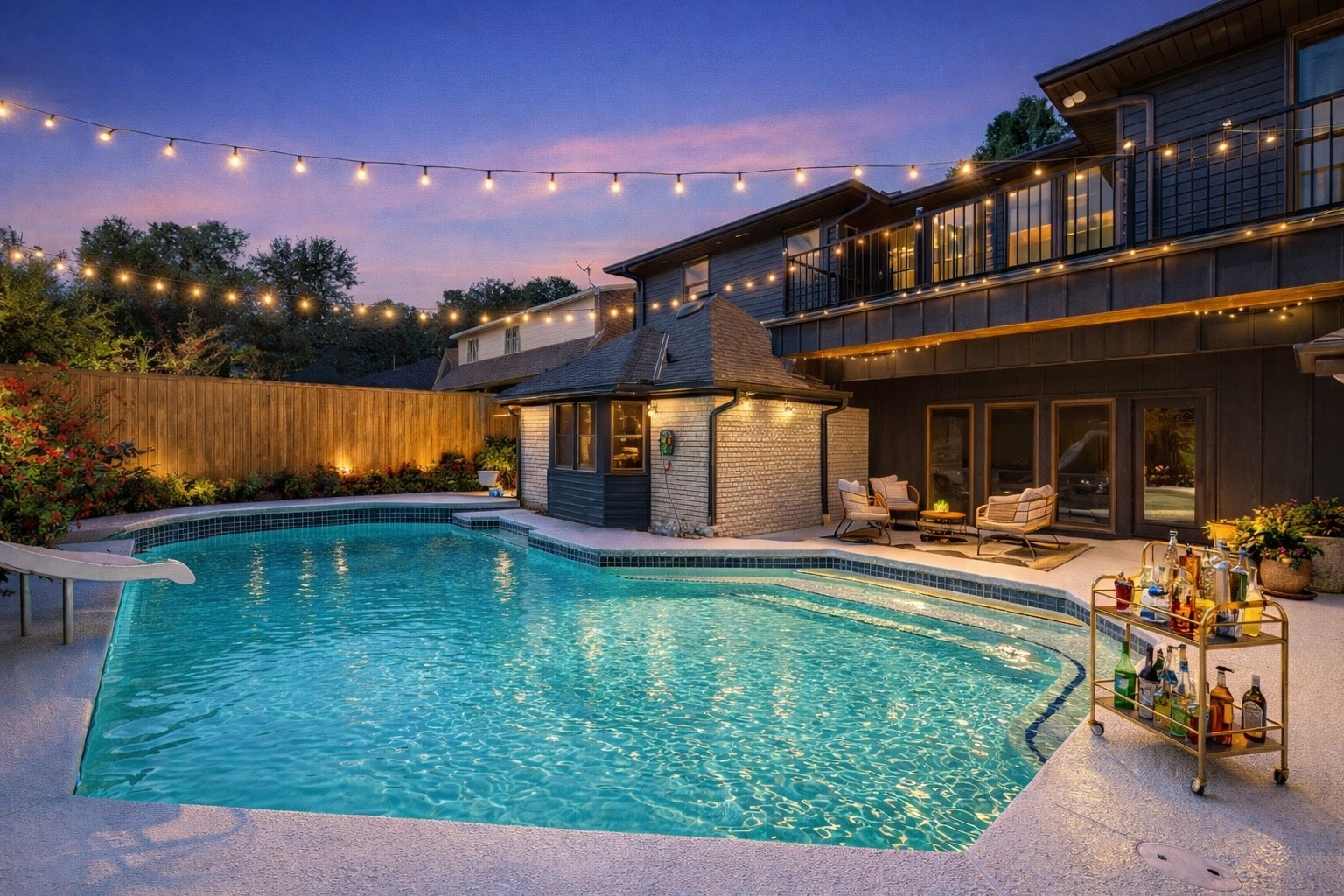 Dallas TX, 9622 Hilldale Drive