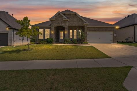 8909 Saddle Free Trail Fort Worth TX 76123