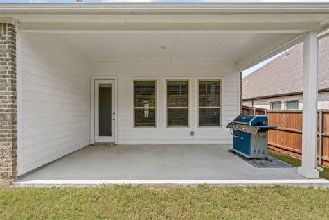 8909 Saddle Free Trail Fort Worth TX 76123