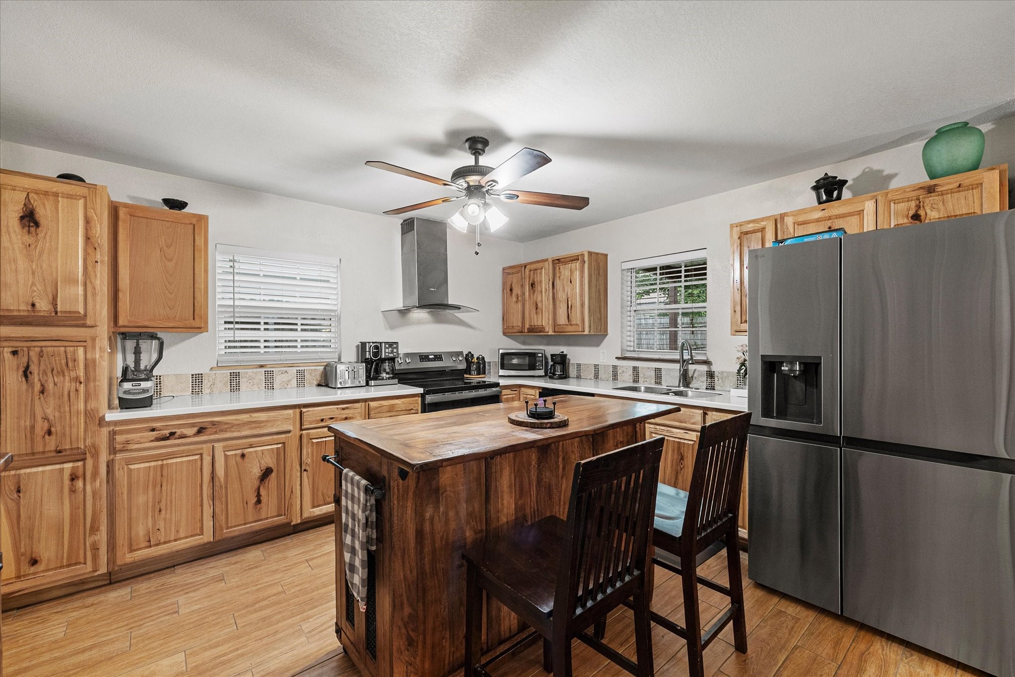 6408 Pine Street Rowlett TX 75089