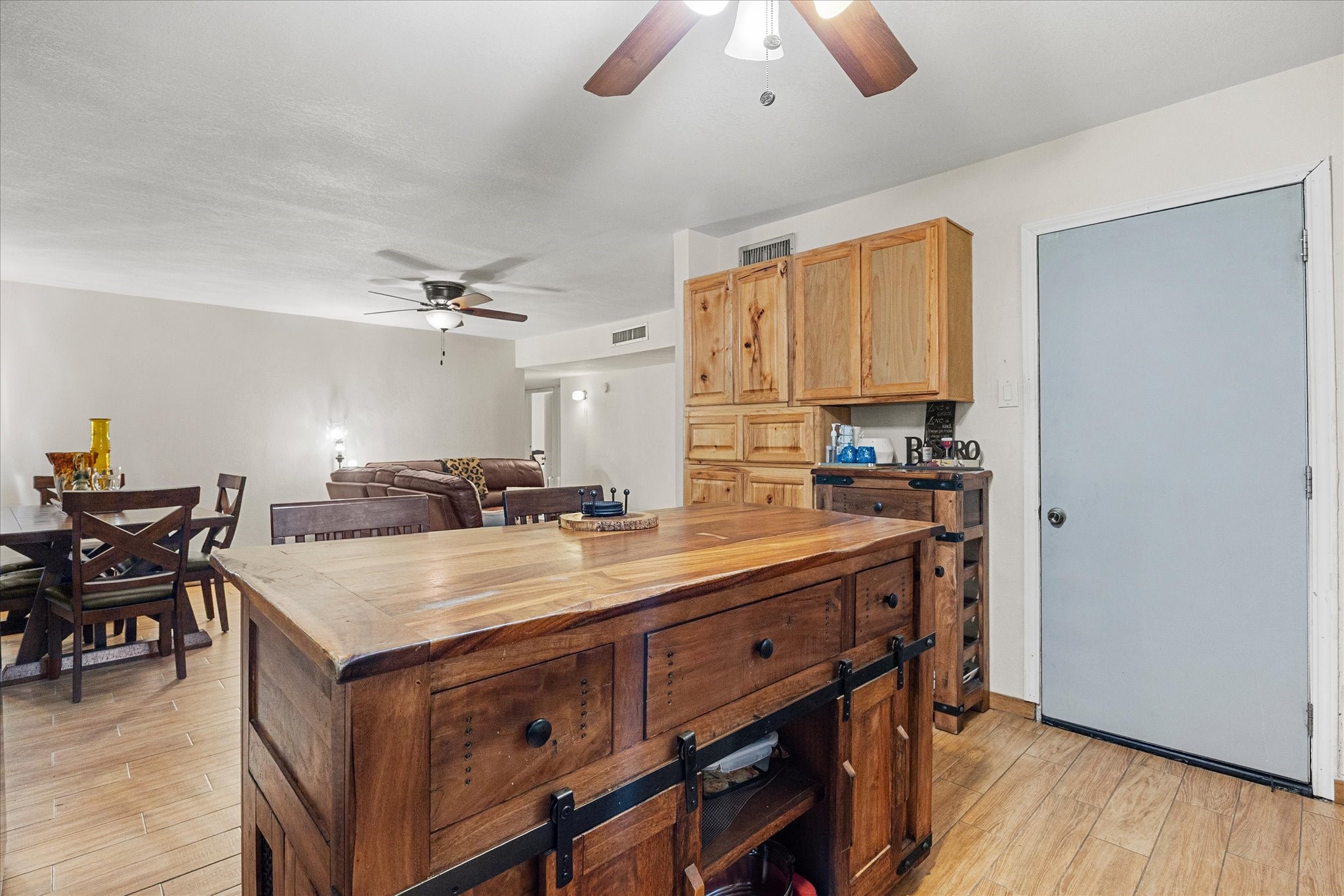 6408 Pine Street Rowlett TX 75089