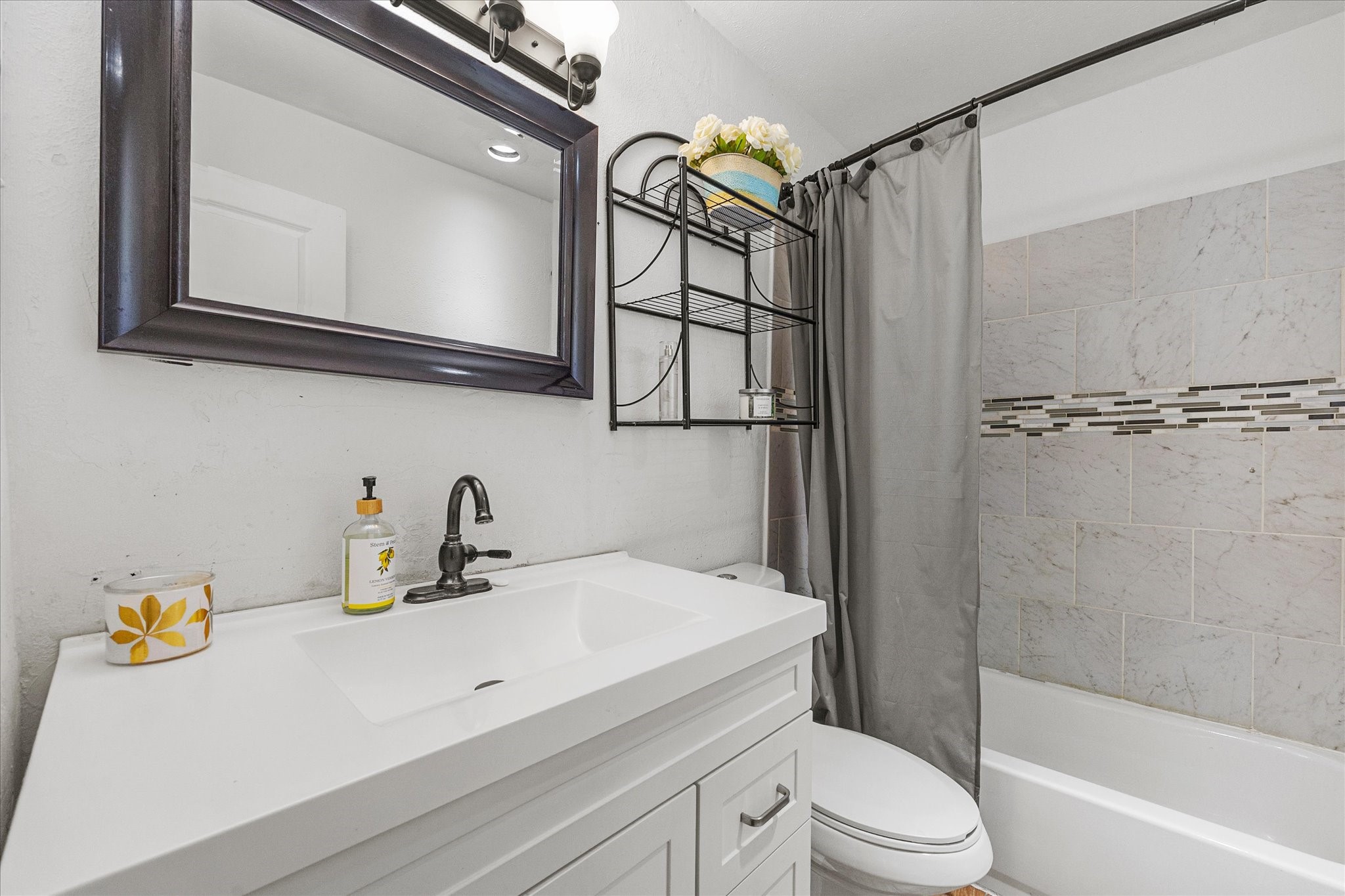 6408 Pine Street Rowlett TX 75089