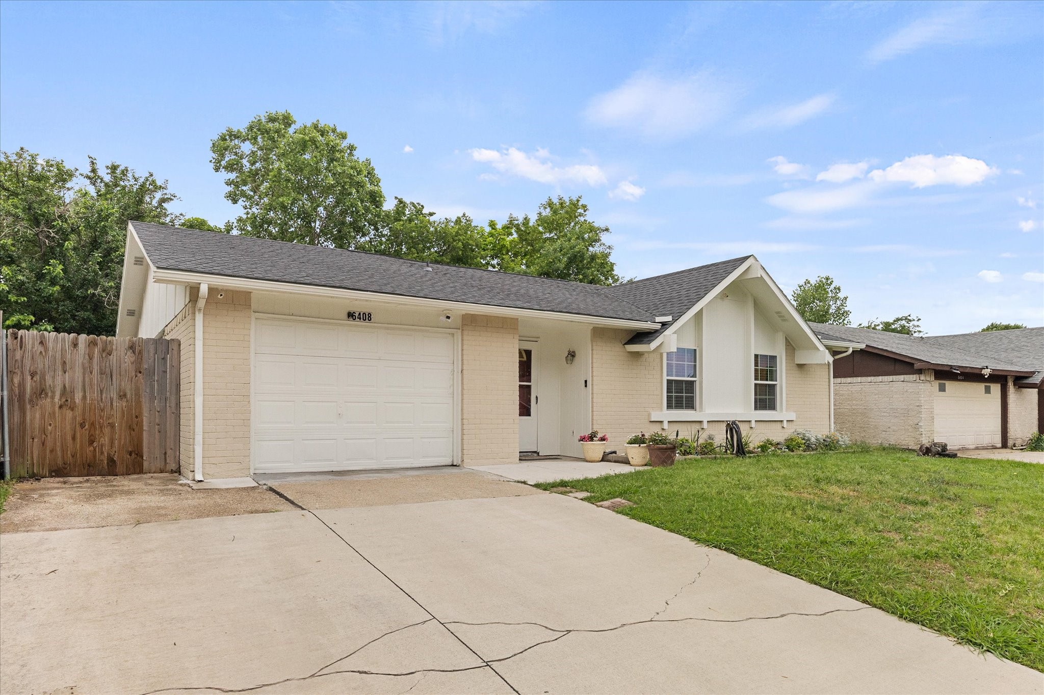 6408 Pine Street Rowlett TX 75089
