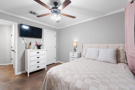 1623 Hawthorne Street Cleburne TX 76033