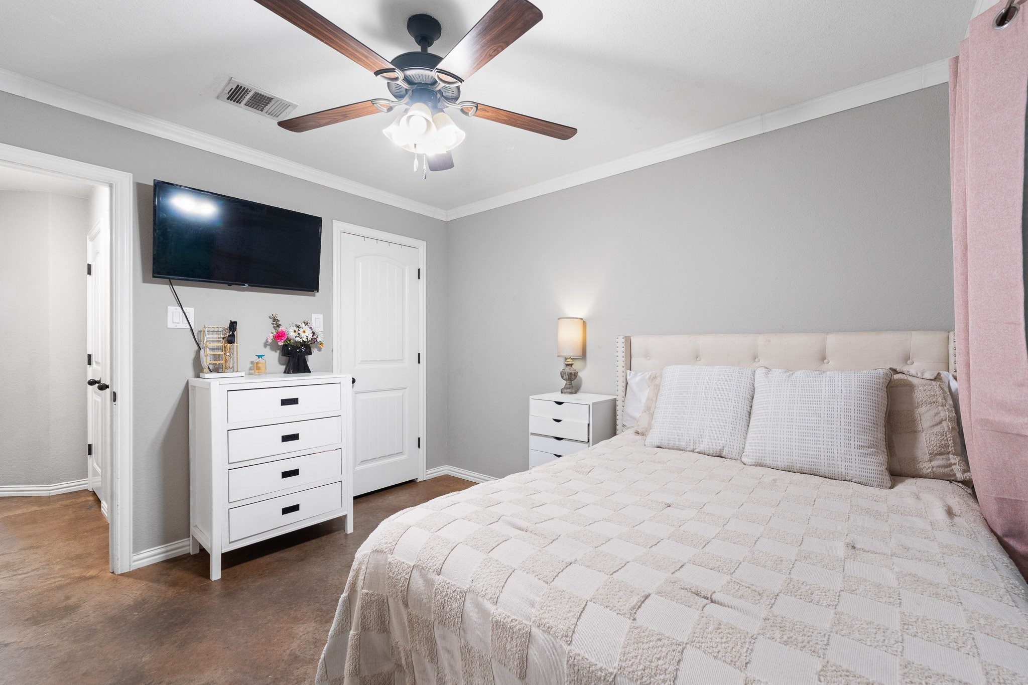 1623 Hawthorne Street Cleburne TX 76033