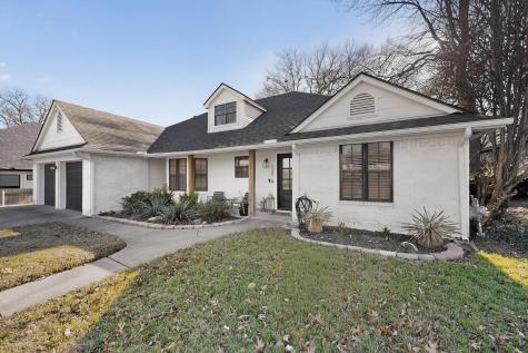 535 W Crossland Boulevard Grand Prairie TX 75052