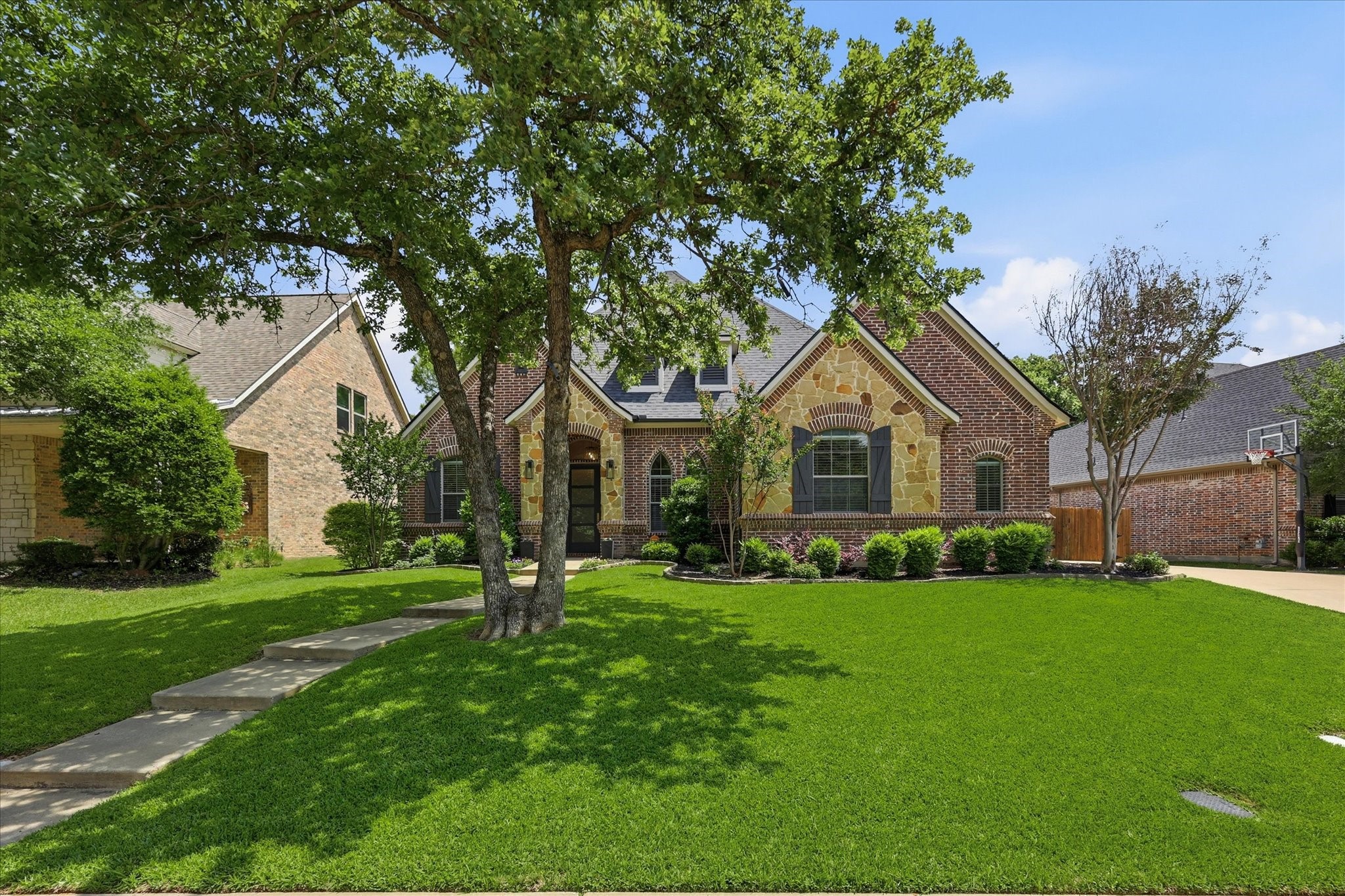 3408 Comanche Trail Hurst TX 76054