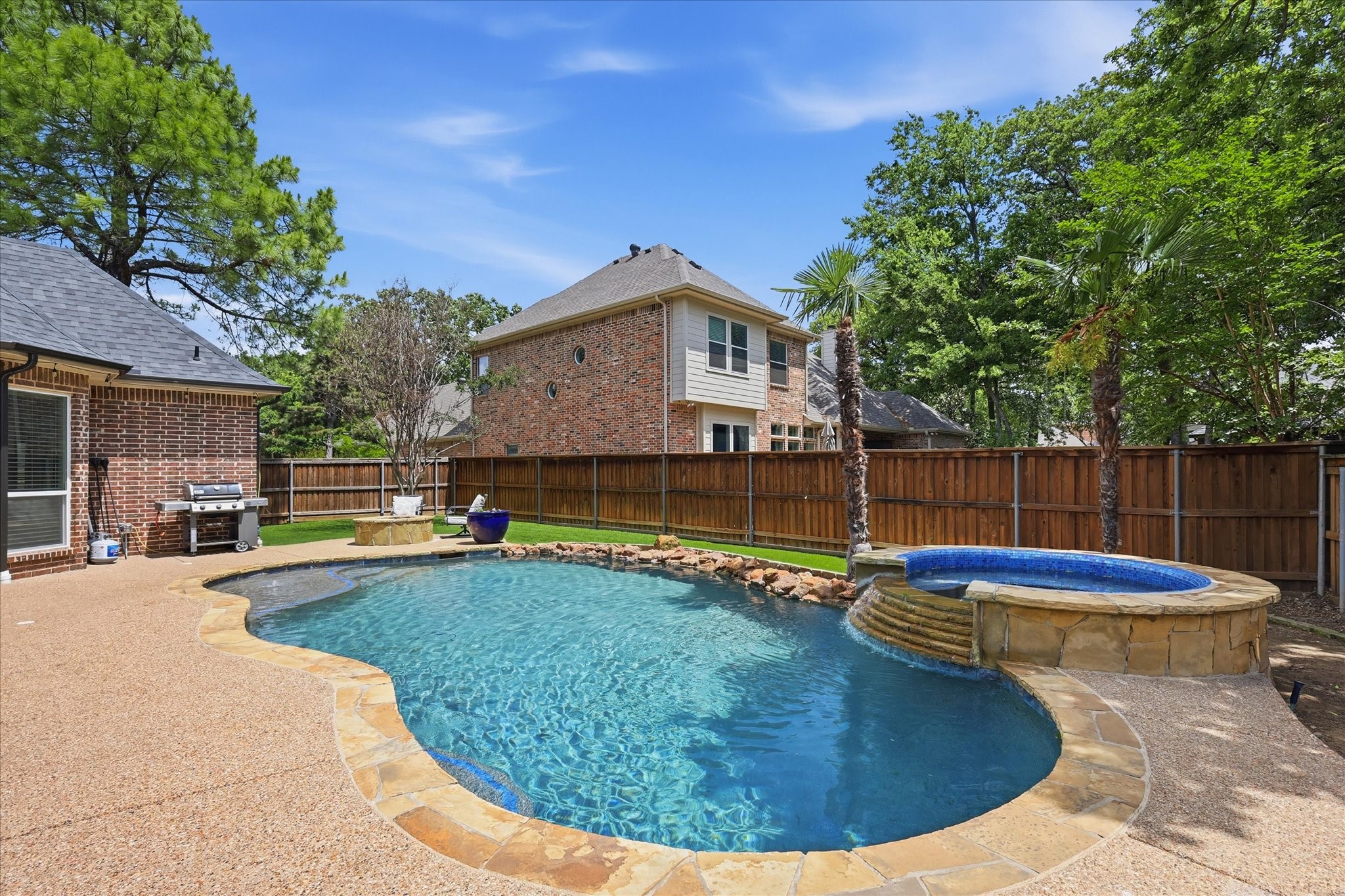 3408 Comanche Trail Hurst TX 76054