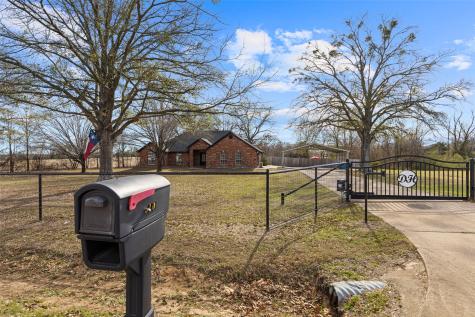 510 Oklahoma Street Van TX 75790