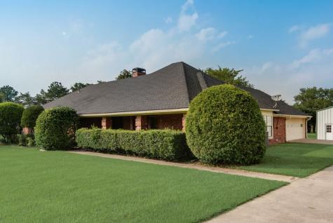 1959 Meadow Way Terrell TX 75160