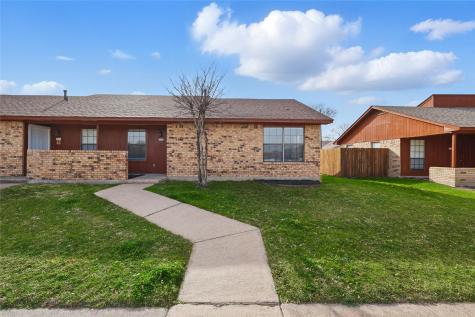 1715 Creekview Drive Glenn Heights TX 75154
