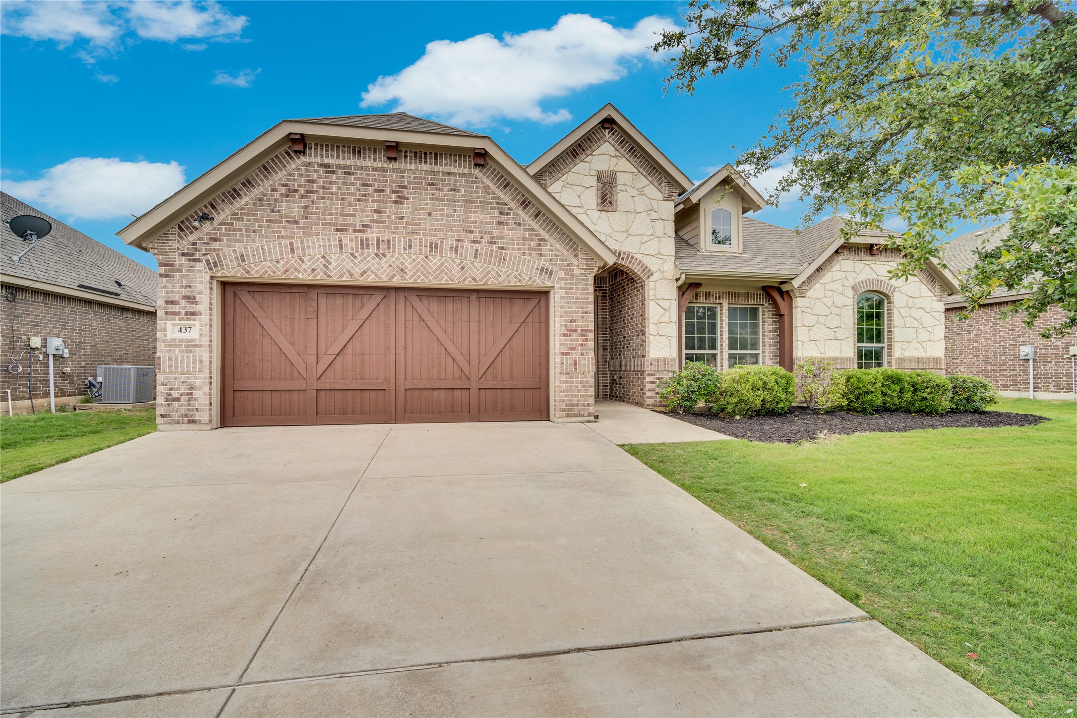 437 Whispering Willow Drive Midlothian TX 76065