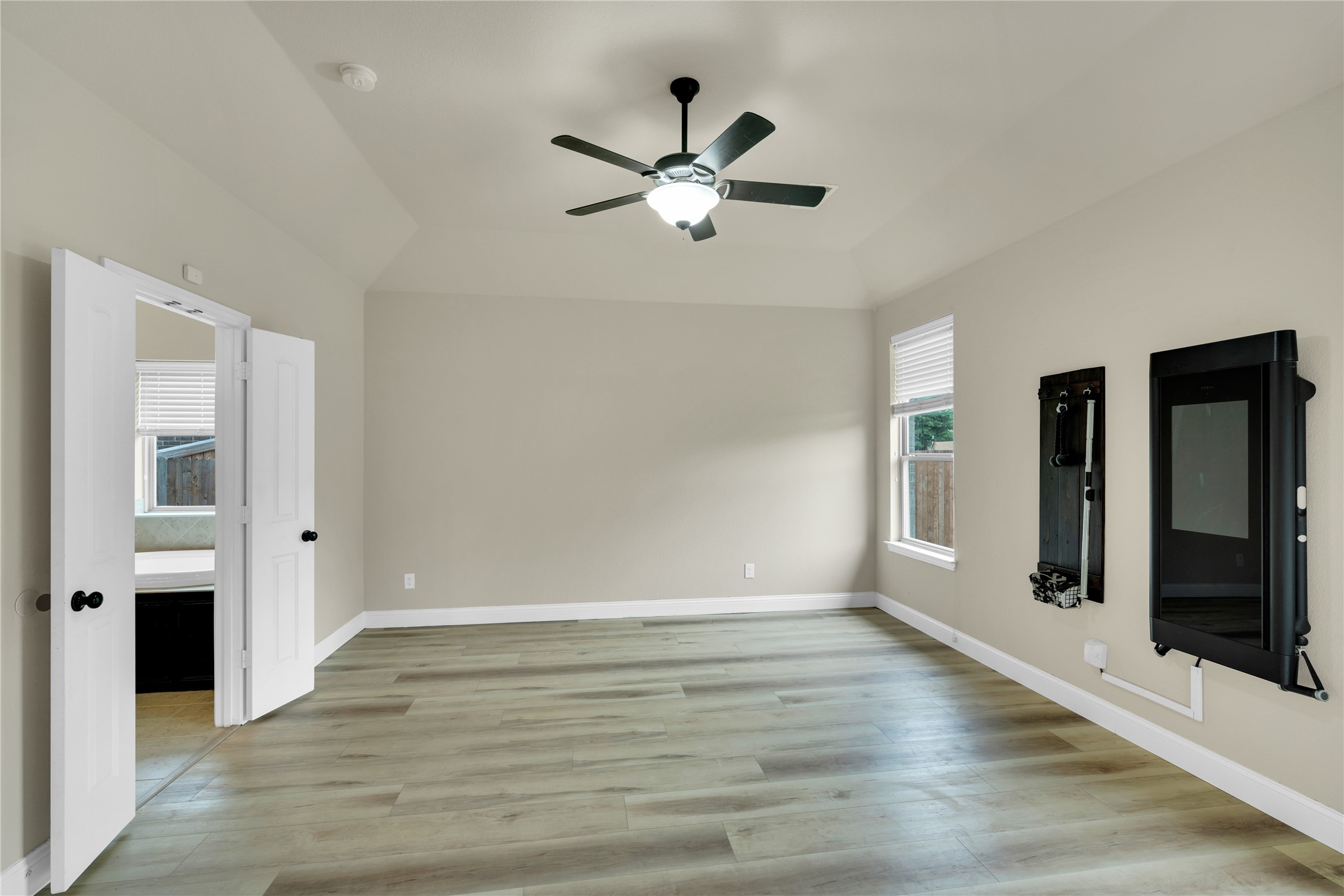 437 Whispering Willow Drive Midlothian TX 76065