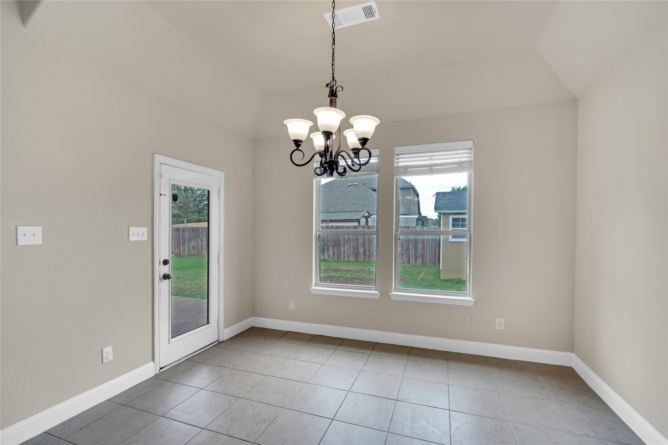437 Whispering Willow Drive Midlothian TX 76065