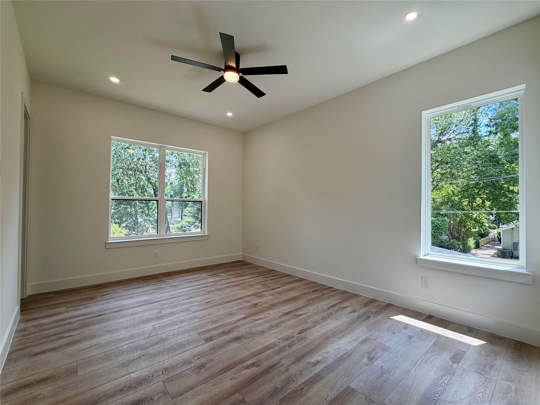 607 Grandview Avenue Dallas TX 75223