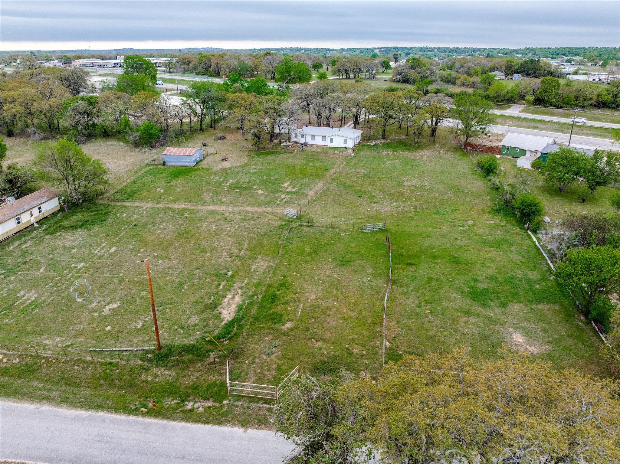 2553 E Highway 199 Springtown TX 76082